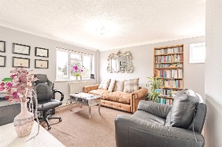 Cockerell Close, Merley, Wimborne, Dorset, BH21