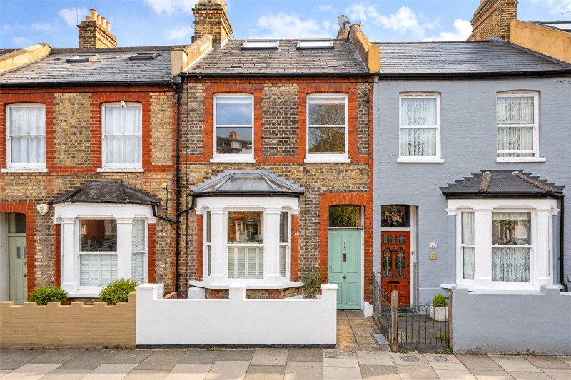 Standen Road, Southfields, SW18
