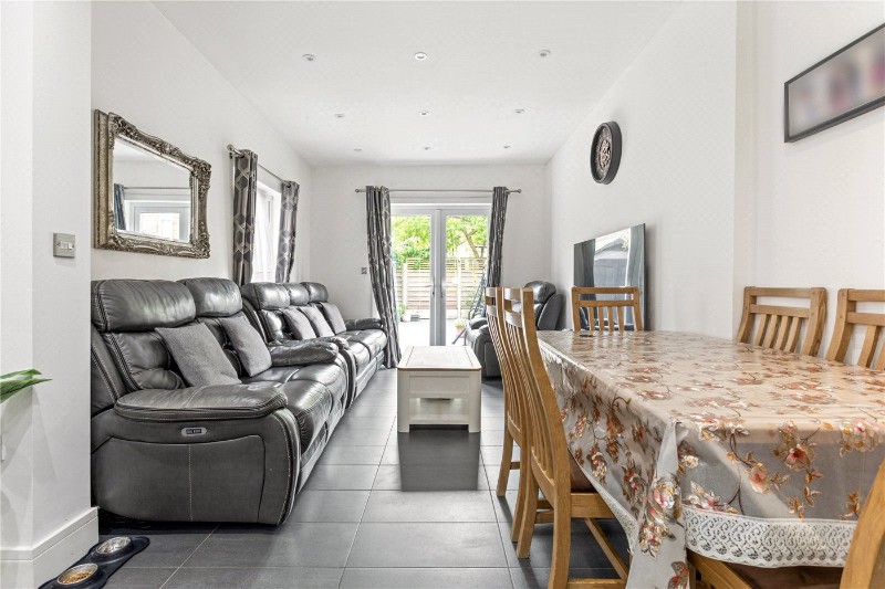 Mildenhall Road, London, E5