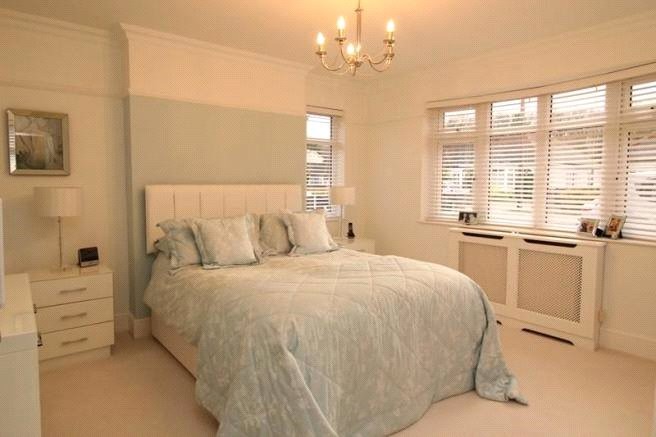 Woodside, Leigh-on-Sea, SS9