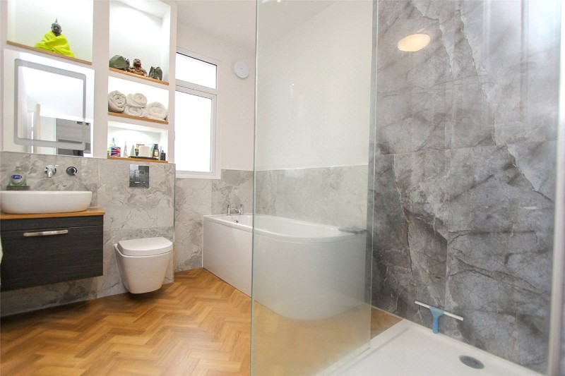 Marguerite Drive, Leigh-on-Sea, Essex, SS9