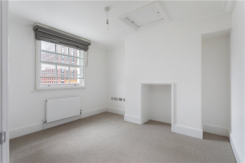 Wandsworth Road, London, SW8