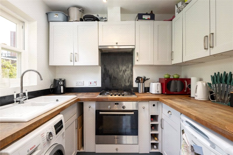 Merton Road, London, SW18