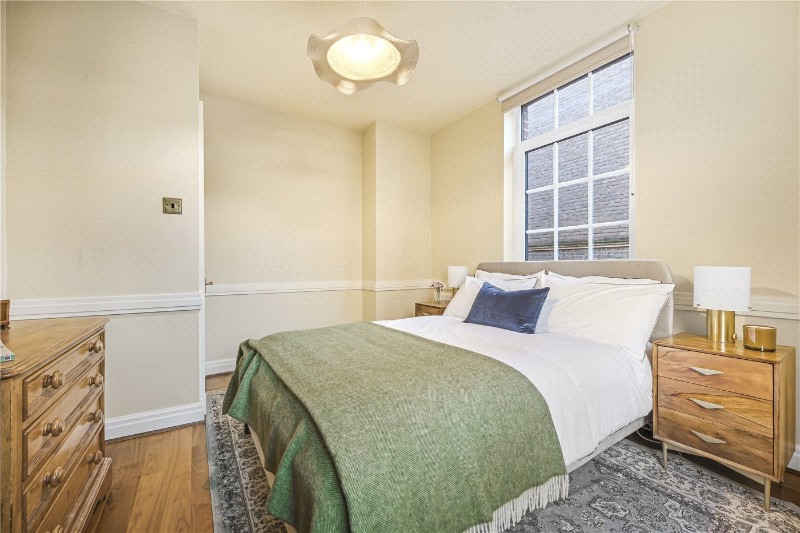 Topham Street, London, EC1R