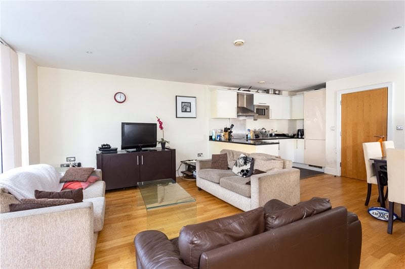 Drayton Park, Highbury, N5