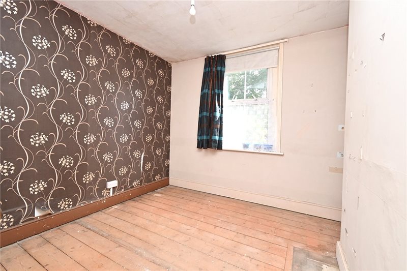 Chequers Road, Basingstoke, Hampshire, RG21