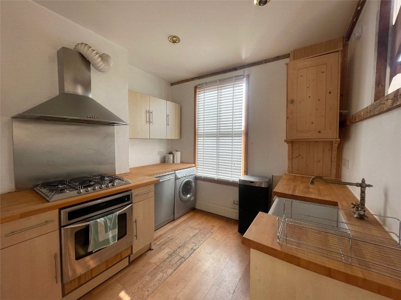 Elmside, Exeter, EX4