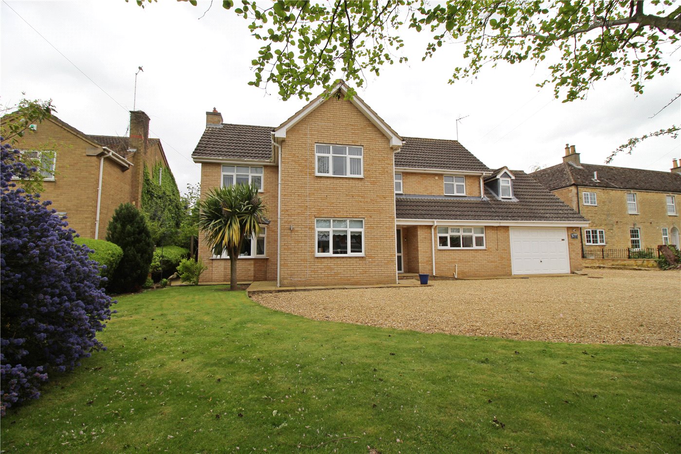 Horsegate, Deeping St. James, Peterborough, Lincolnshire, PE6 4 bedroom house in Deeping St. James