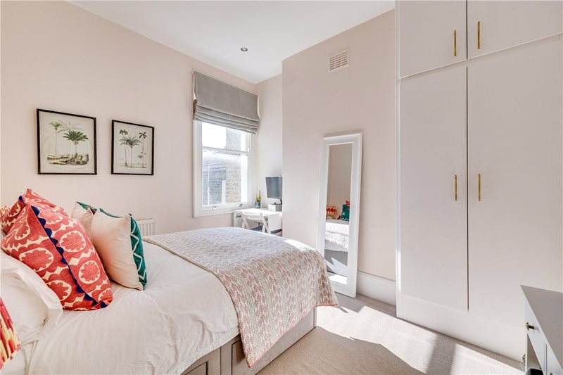 Stephendale Road, London, SW6