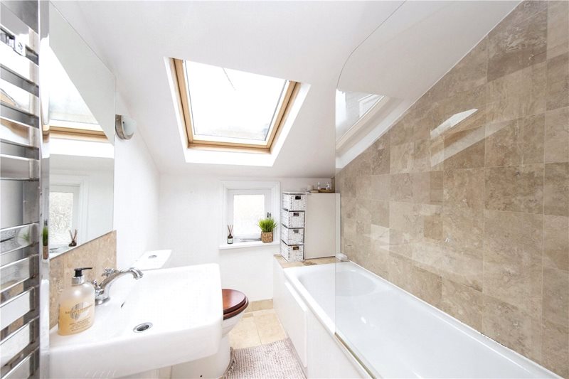 Wimbart Road, London, SW2