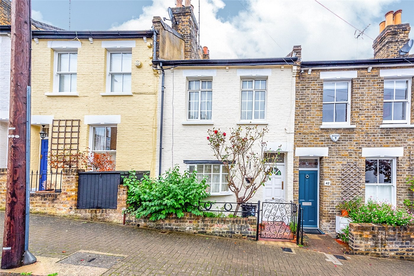 Estate & Letting Agents in Southfields, SW18 Houses & Flats for Sale