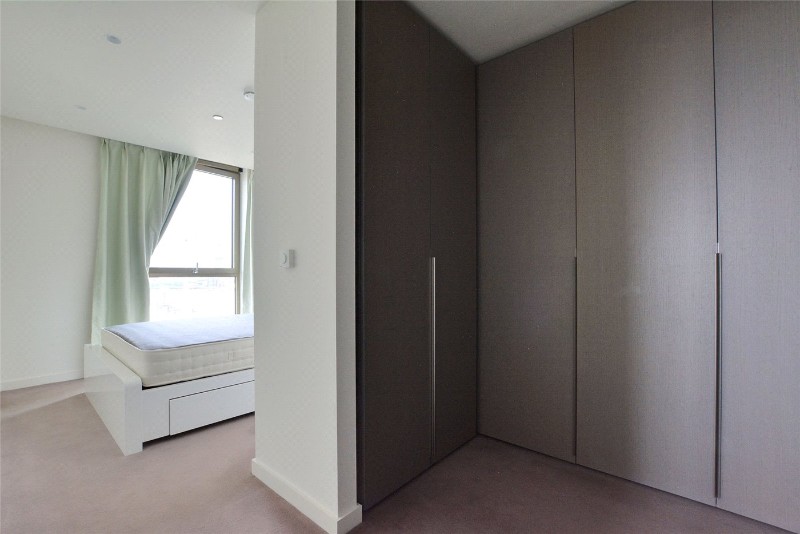 Pilot Walk, London, SE10