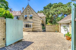 Munster Road, Poole, Dorset, BH14