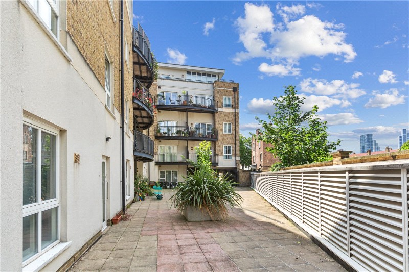 Kennington Road, London, SE11