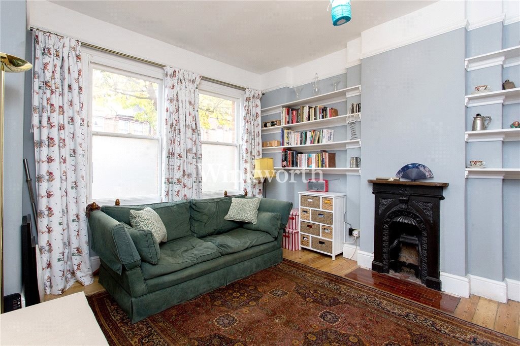 2 bedroom property for sale in Gladstone Avenue, London, N22 (Ref