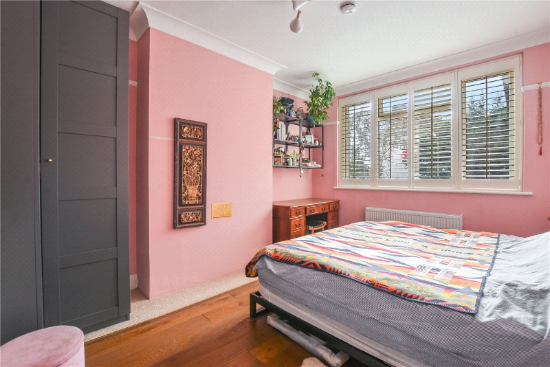 Longstone Avenue, London, NW10