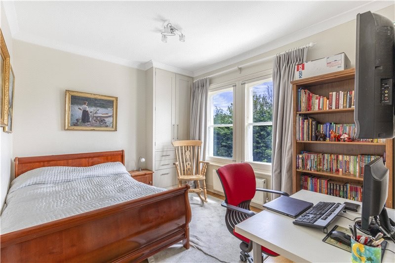 Castelnau, Barnes, London, SW13