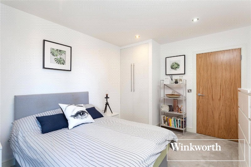 Regents Park Road, Finchley, London, N3