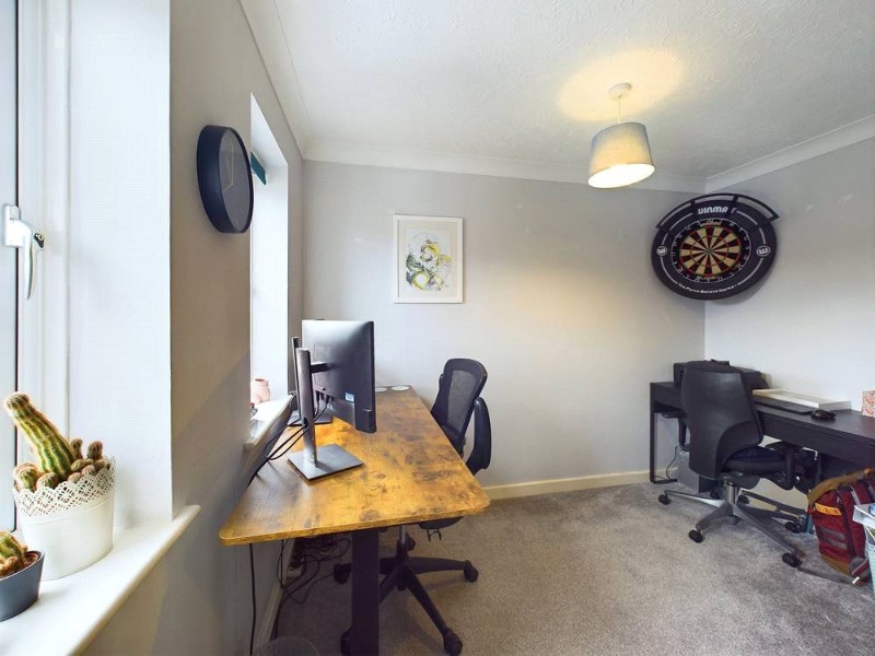Lakelands Drive, Exeter, Devon, EX4