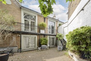 Trinity Mews, London, W10