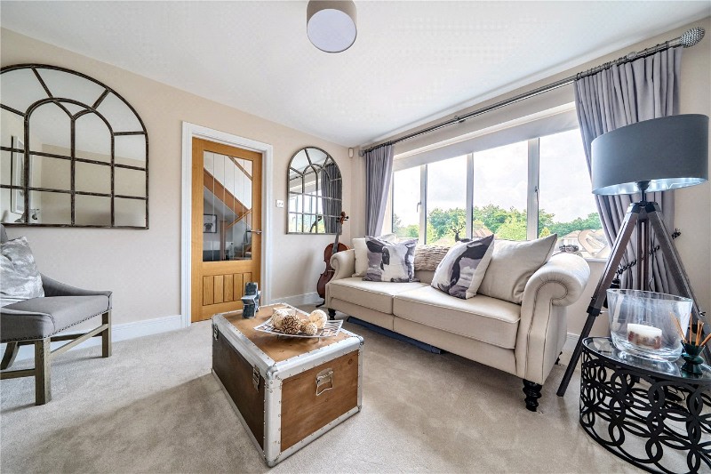 Abbots Ride, Farnham, Surrey, GU9