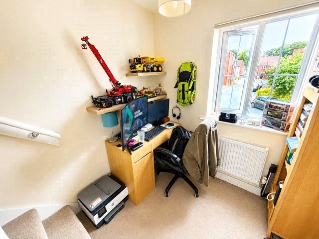 Ascot Close, Bourne, Lincolnshire, PE10