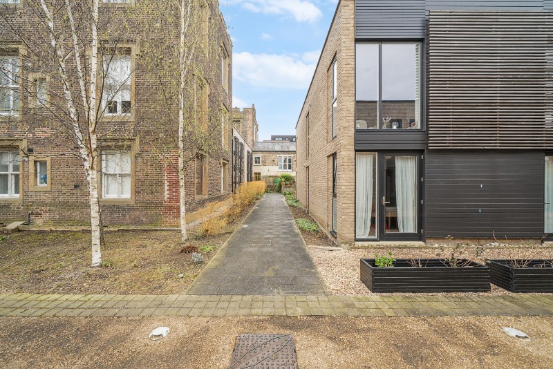 Napoleon Lane, Shooters Hill, London, SE18