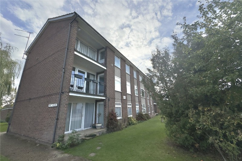 Cressington Place, Bourne End, Buckinghamshire, SL8