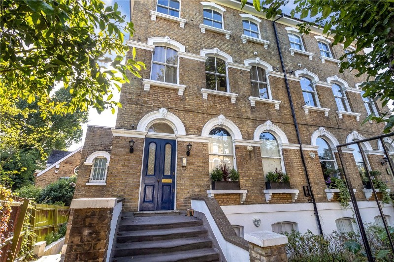 Highbury Hill, London, N5