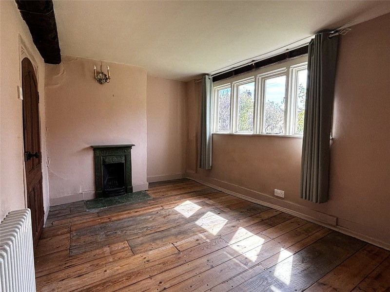 St. Johns Court, Devizes, SN10