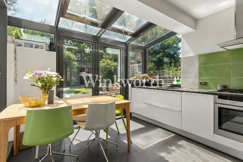 Sylvan Avenue, London, N22