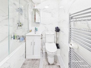 Longford Court, Belle Vue Estate, Hendon, London, NW4
