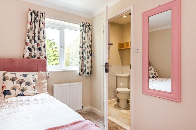 Gravel Hill, Clanfield, Waterlooville, Hampshire, PO8