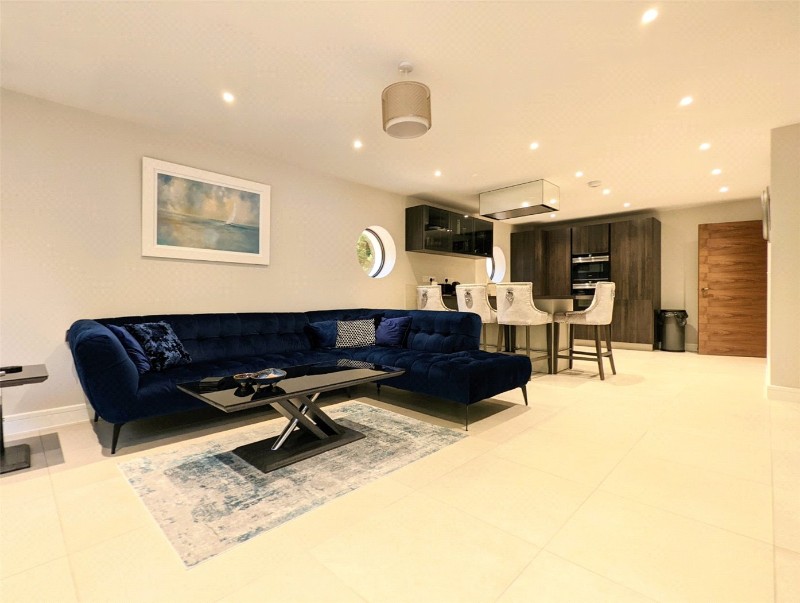 The Avenue, Poole, BH13