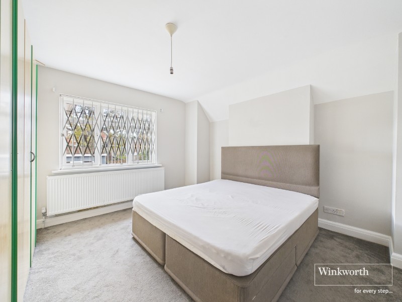 Lavender Avenue, Kingsbury, London, NW9