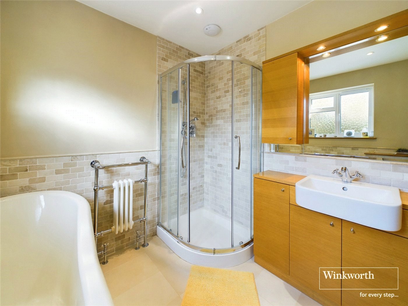 Bedroom 1 En Suite