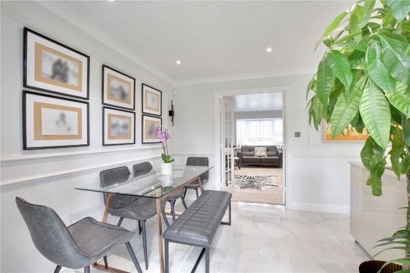Crosier Close, Blackheath, London, SE3