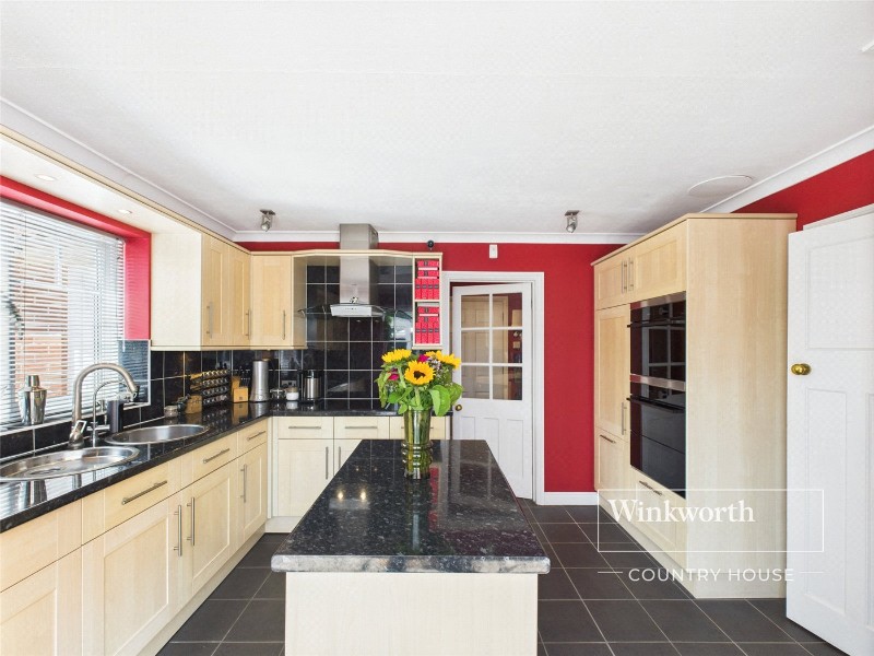 Beechfield Lane, Frilsham, Thatcham, Berkshire, RG18