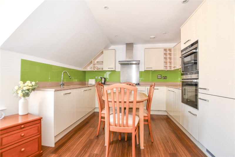 Woolf Drive, Wokingham, Berkshire, RG40