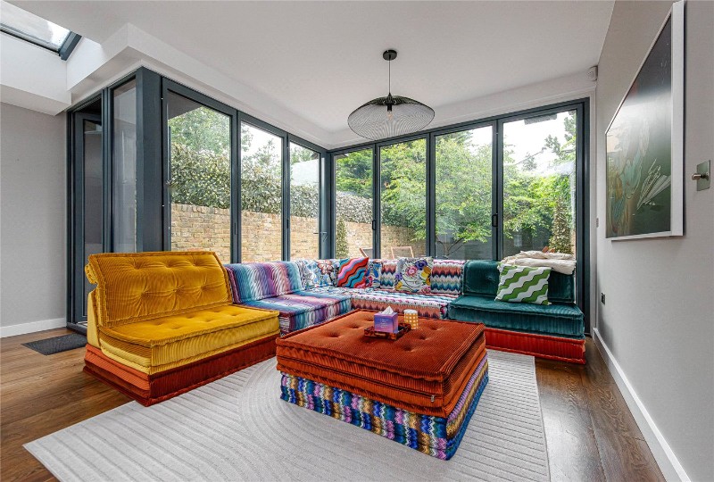 Burrows Road, London, NW10