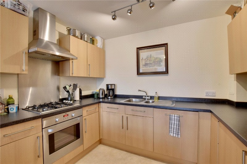 Tarves Way, London, SE10
