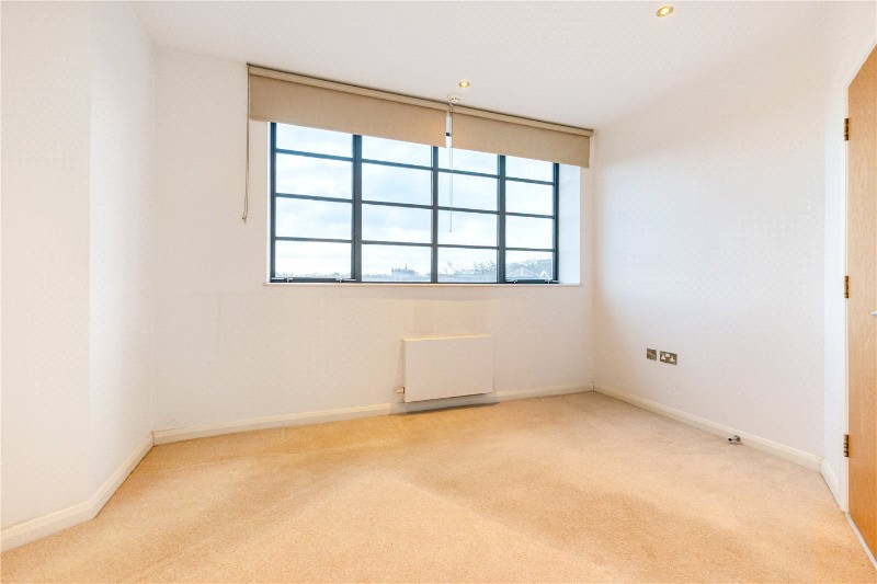 Leigham Court Road, London, SW16