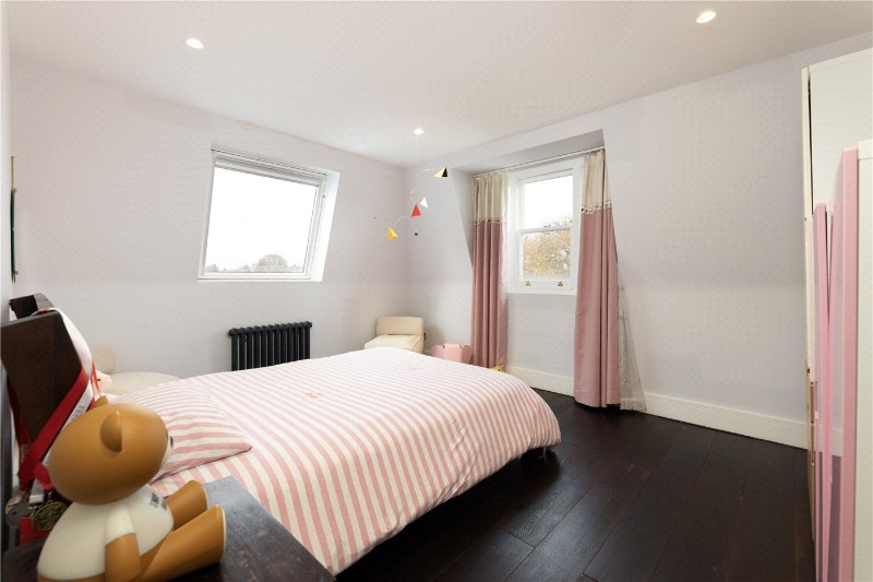 Burstock Road, London, SW15