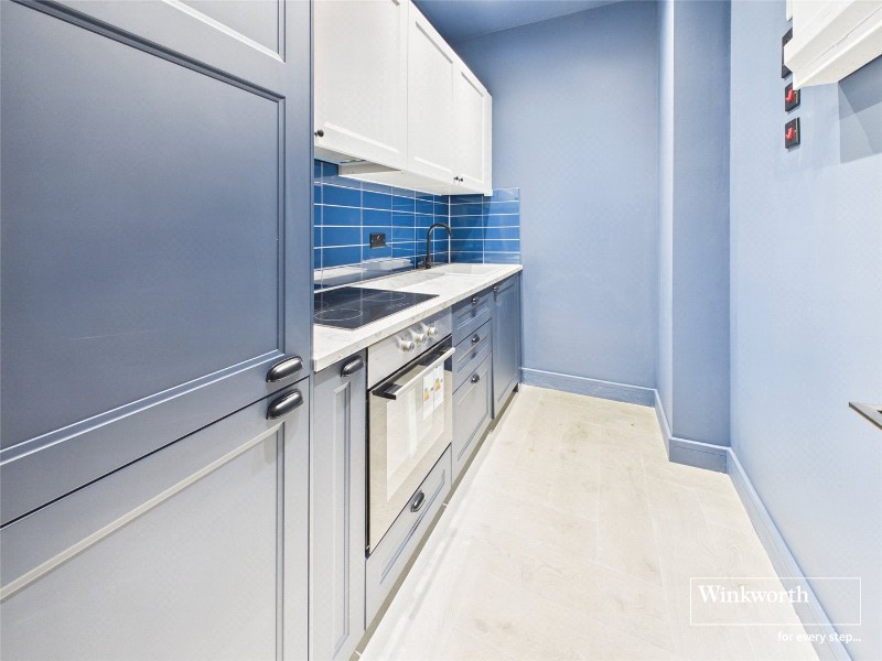 London Road, Newbury, Berkshire, RG14