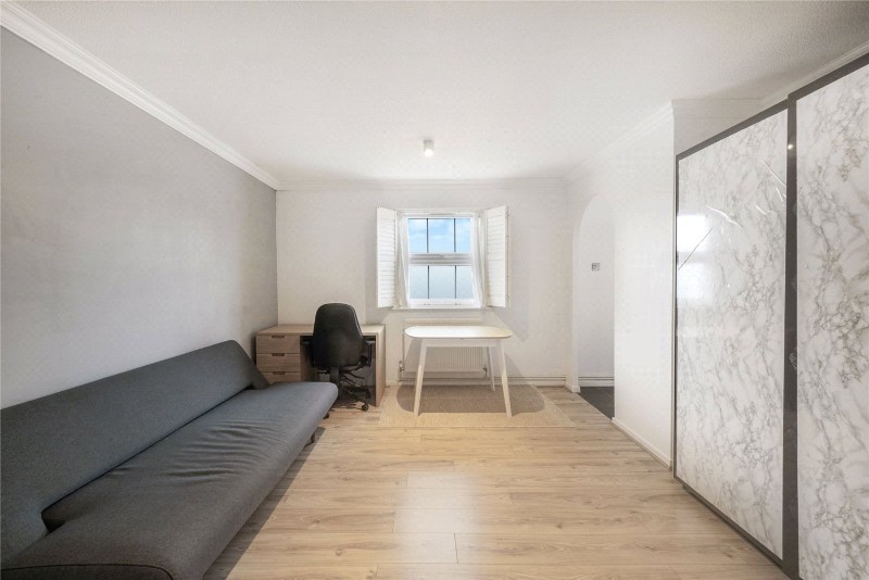 Moriatry Close, London, N7