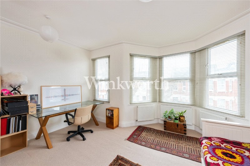 Woodside Gardens, London, N17