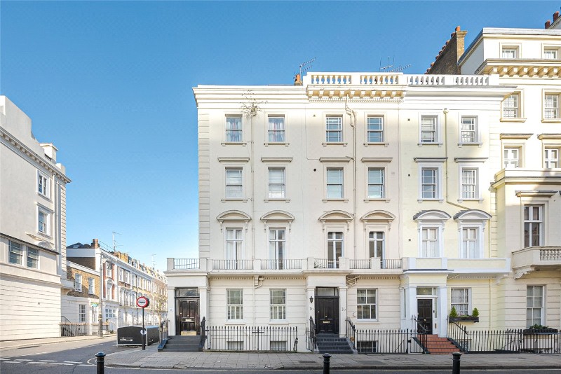 St Georges Drive, London, SW1V
