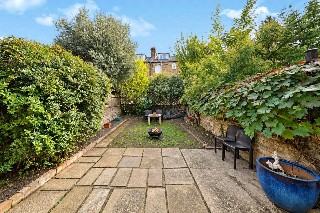 Hatchard Road, London, N19