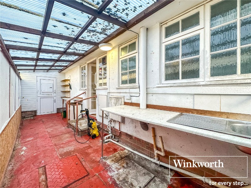 Pennington Road, West Moors, Ferndown, Dorset, BH22