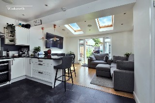 Buckland Way, Worcester Park, Surrey, KT4